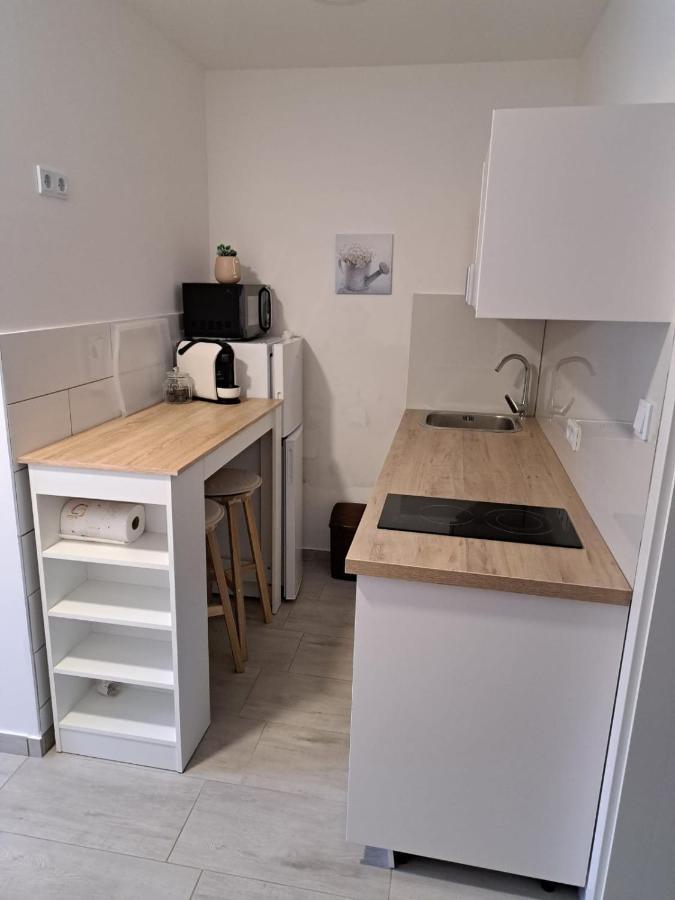 Apartmani Ima 로바니스카 외부 사진